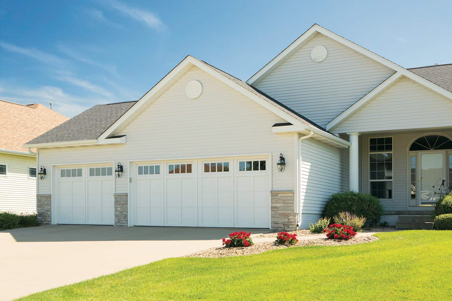 Steel Garage Doors in Kansas City Overhead Door Company of Kansas City™️